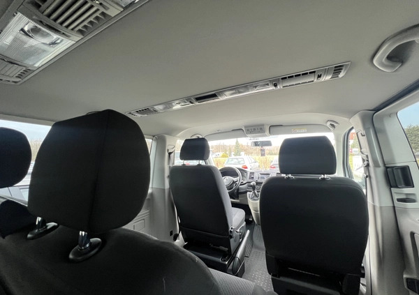 Volkswagen Caravelle cena 170000 przebieg: 137506, rok produkcji 2018 z Katowice małe 172